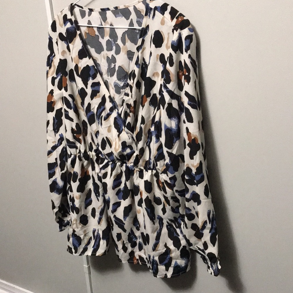 Blouse - Picture 3 of 4